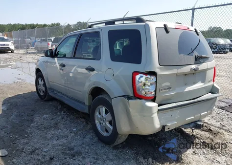 2008 Ford Escape Xlt from USA, damaged, VIN 1FMCU93198KE69299